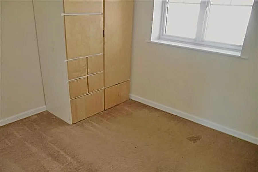 Dagenham Semi-Detached Property with Modern Amenities, 91 sqm, retail activation, pop-up rental in London, interior view