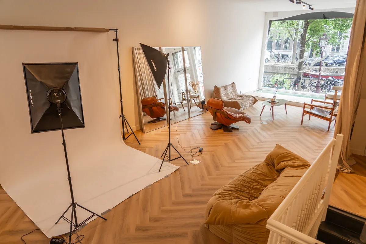 Daylight Studio for Creators in Amsterdam, 60 sqm, photo shoot, pop-up rental, interior view