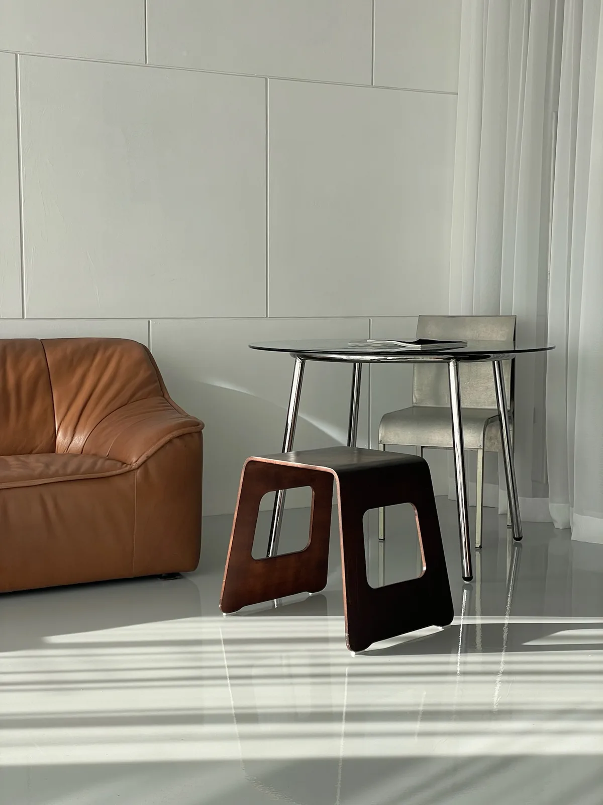 Daylight Studio with Unique Designer Furniture, 70 sqm, creative workshop, pop-up rental in Aalsmeer, third interior view