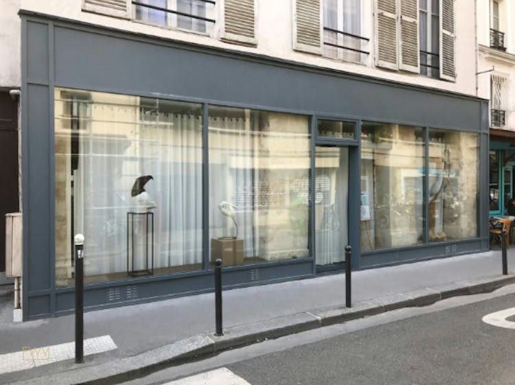 Design and Art Showroom on Rue de la Folie Méricourt, 100 sqm, pop up store in Paris