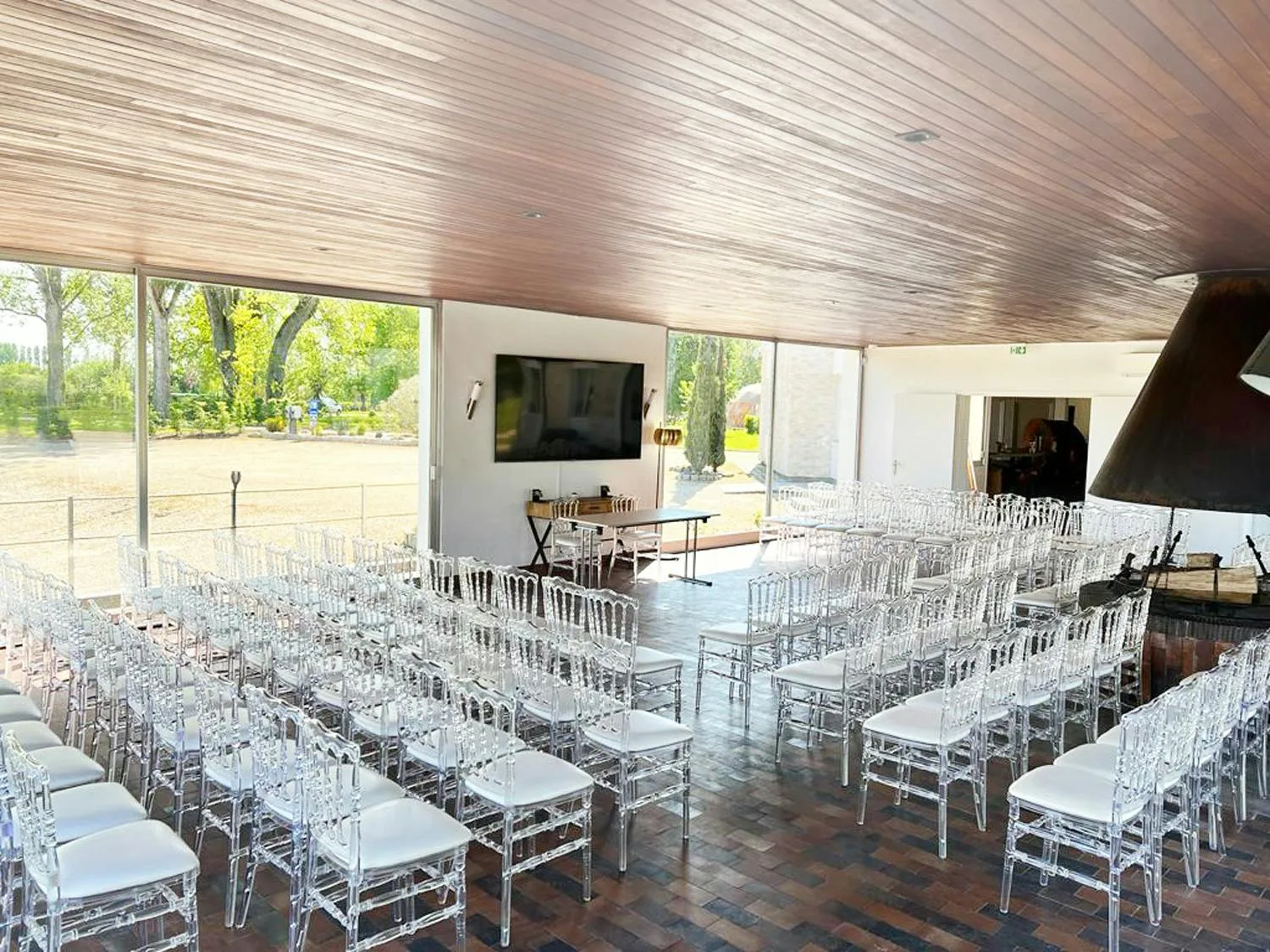 Domaine Les Étangs de la Bassée Event Space in Gravon — 3