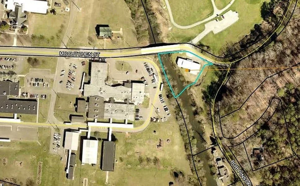 Downtown Ellijay River Side Commercial Rental — 2