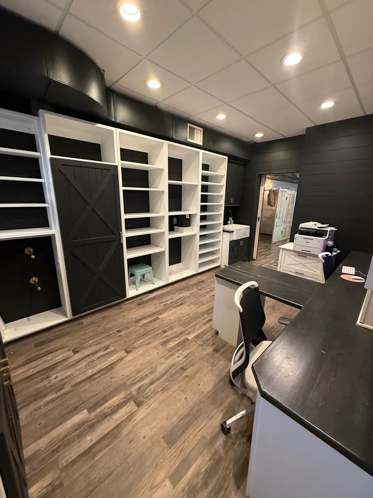 Downtown Storefront Space for Retail and Events, 236 sqm, pop up store in Detroit Lakes, third interior view