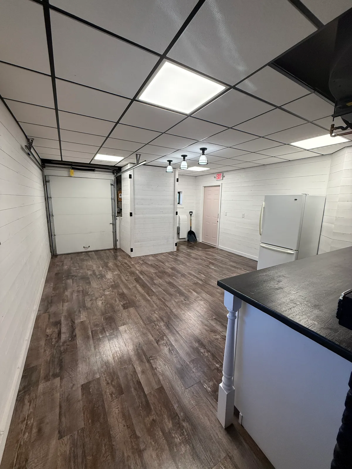Downtown Storefront Space for Retail and Events, 236 sqm, pop up store in Detroit Lakes, additional interior view