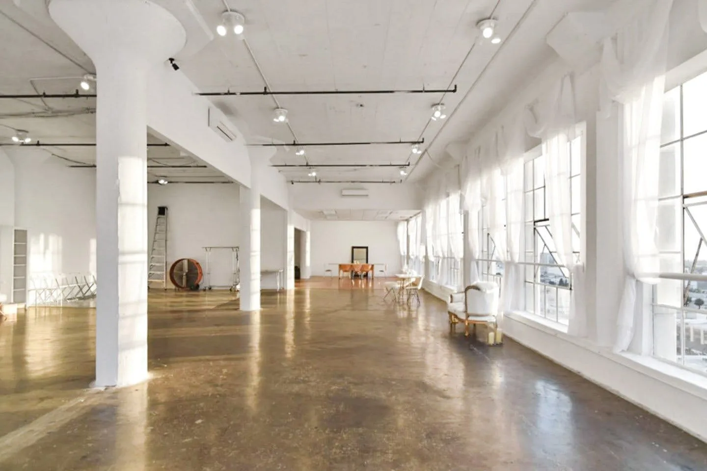 DTLA Penthouse Studio in Los Angeles — 5