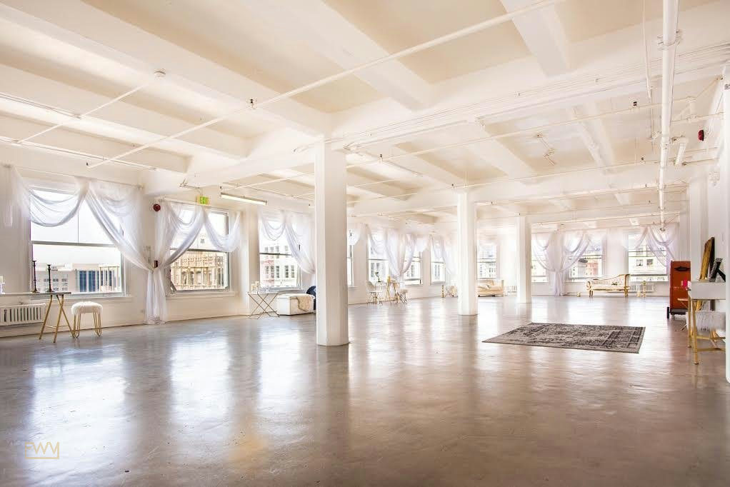 DTLA Skyline View Penthouse Studio, 418 sqm, pop up store in Los Angeles