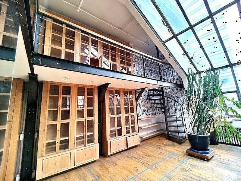 Duplex Loft Space on Broadway, New York — 2