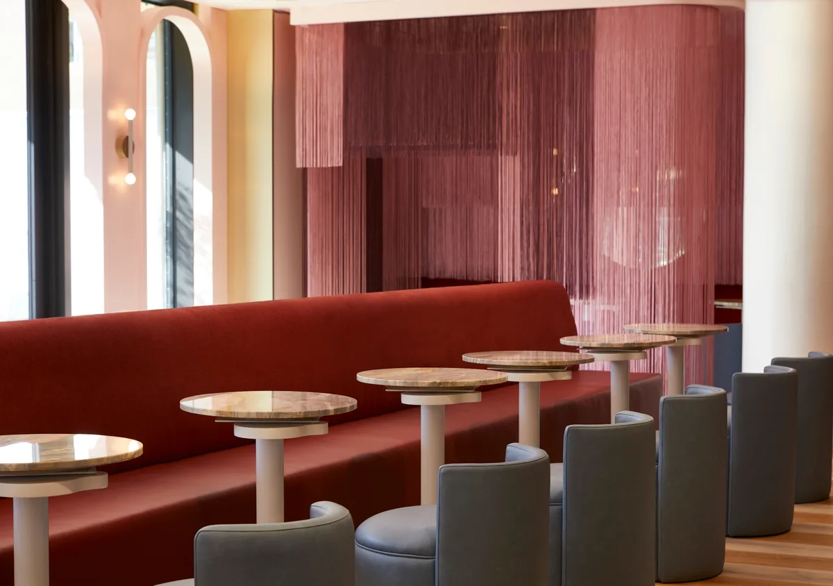 Elegant 2,500 sq ft Event Venue in Yorkville, 232 sqm, product launch, pop-up rental in Toronto, interior view