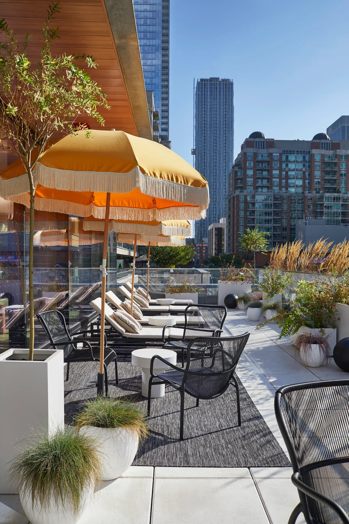 Elegant 2,500 sq ft Event Venue in Yorkville, 232 sqm, product launch, pop-up rental in Toronto, additional interior view