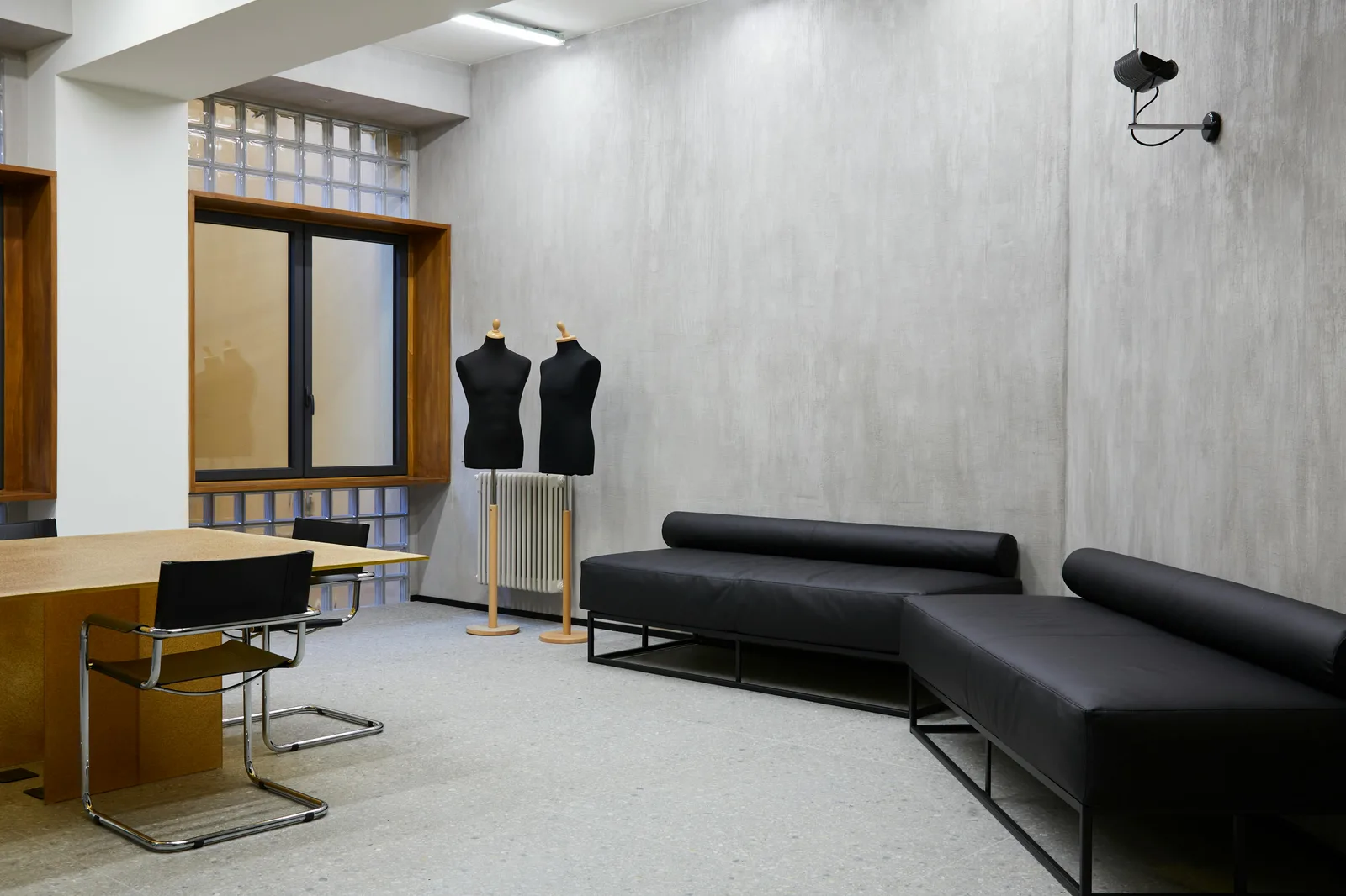 Elegant 85 sqm Creative Studio on Via Soperga, Milan — 5