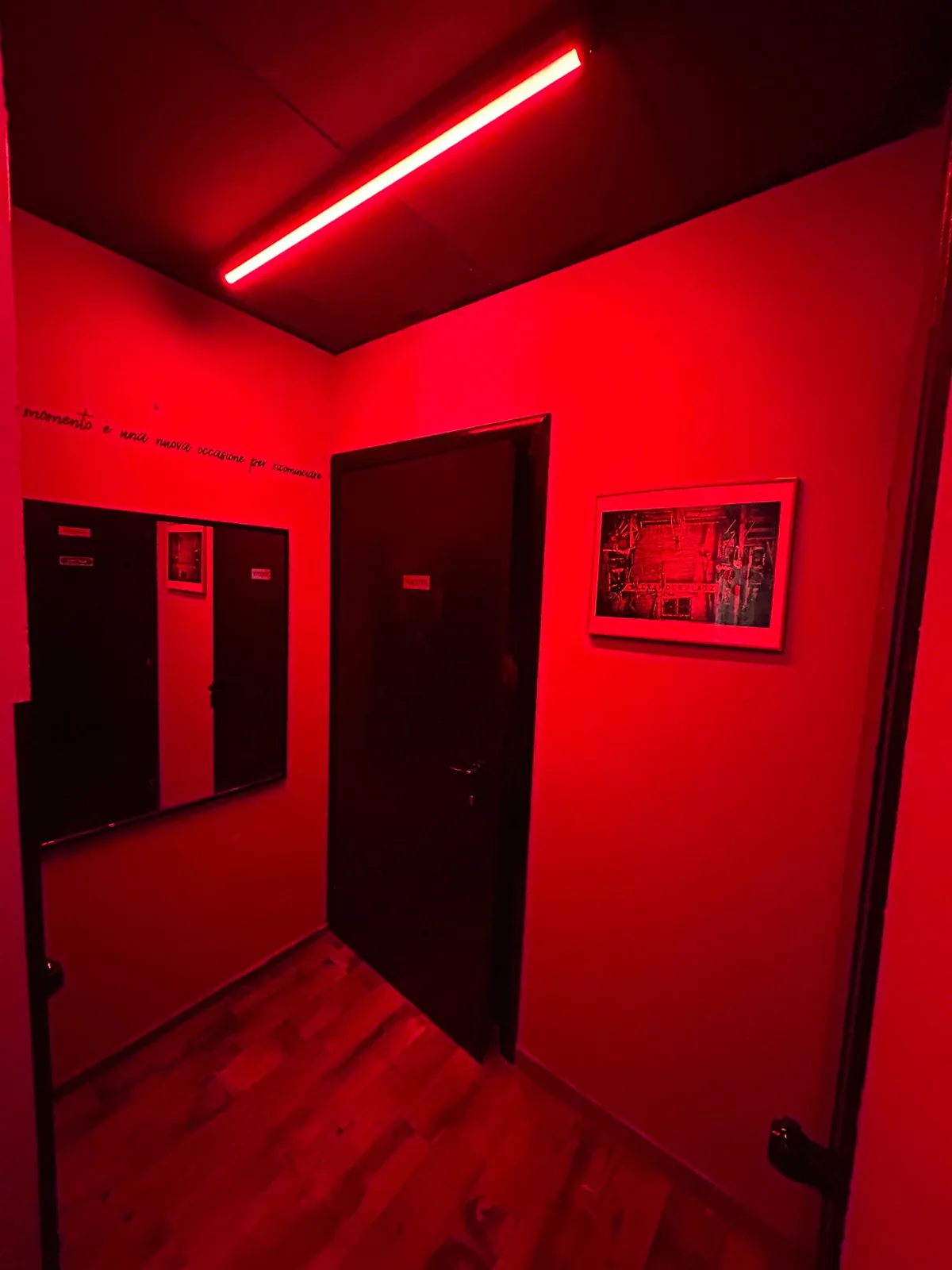 Elegant and Inviting Cocktail Bar Space, 60 sqm, cocktail reception, pop-up rental in Roma