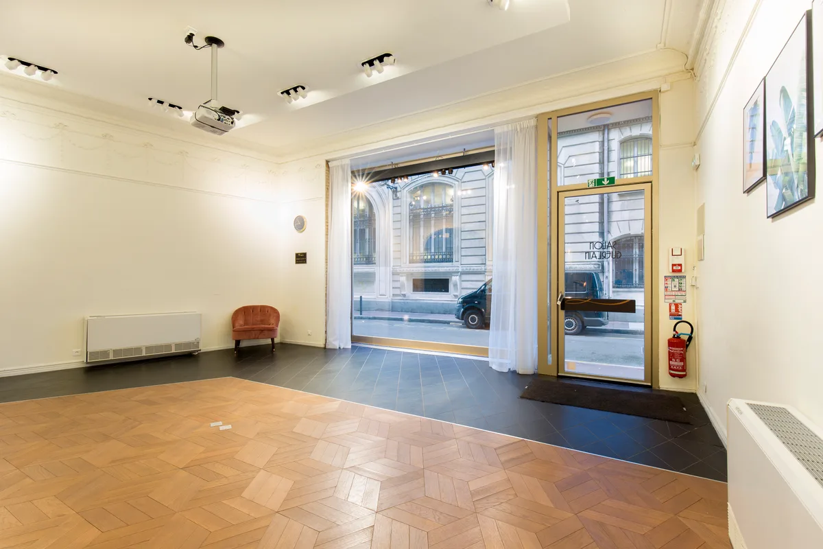 Elegant Commercial Space in Central Toulouse, 42 sqm, pop up store, third interior view