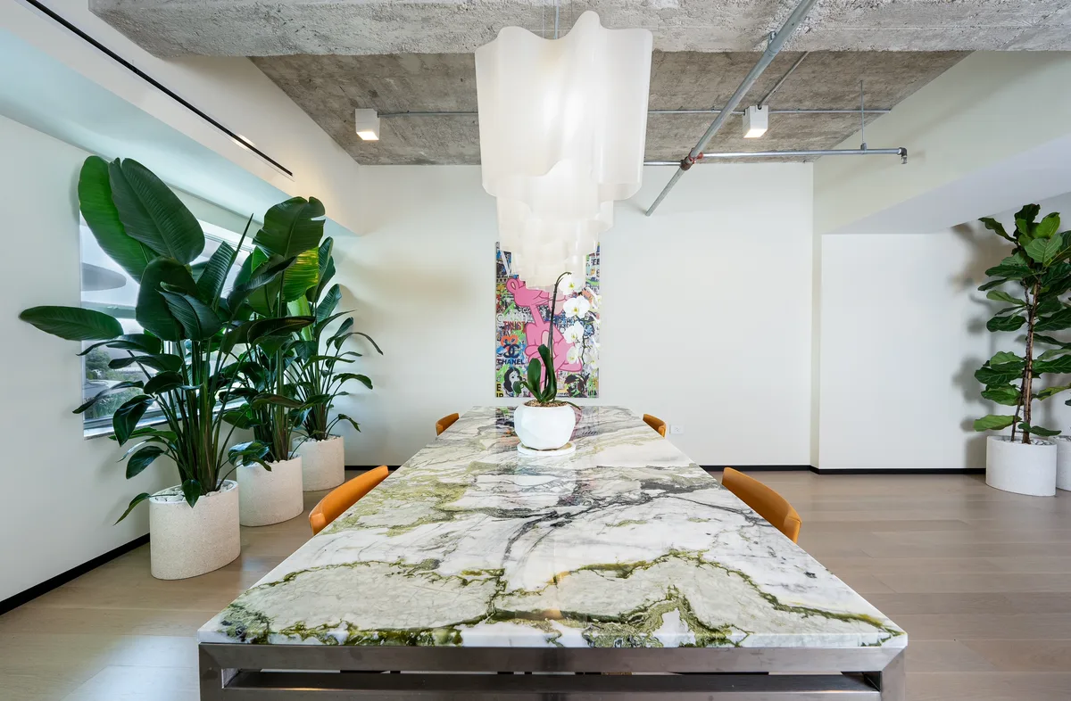 Elegant Event Space on Lincoln Road, 325 sqm, pop up store in Miami Beach, third interior view
