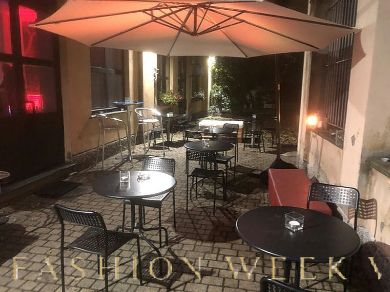 Elegant Loft for Corporate Events in Milan, 180 sqm, pop-up rental in Milano, interior view