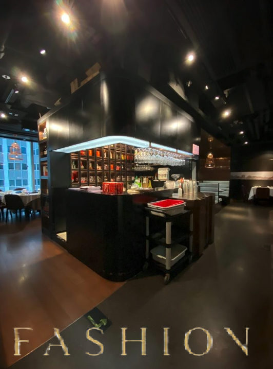 Elegant Mall Shop for Lease in Central, 370 sqm, pop up store in Hong Kong, interior view