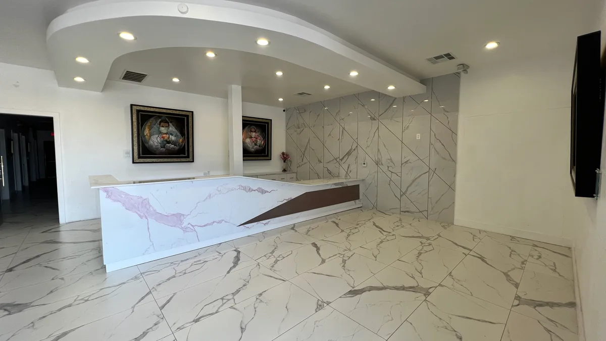 Elegant Medical Office Space with Spacious Reception Area, 214 sqm, photo shoot, pop-up rental in Garden Grove, interior view