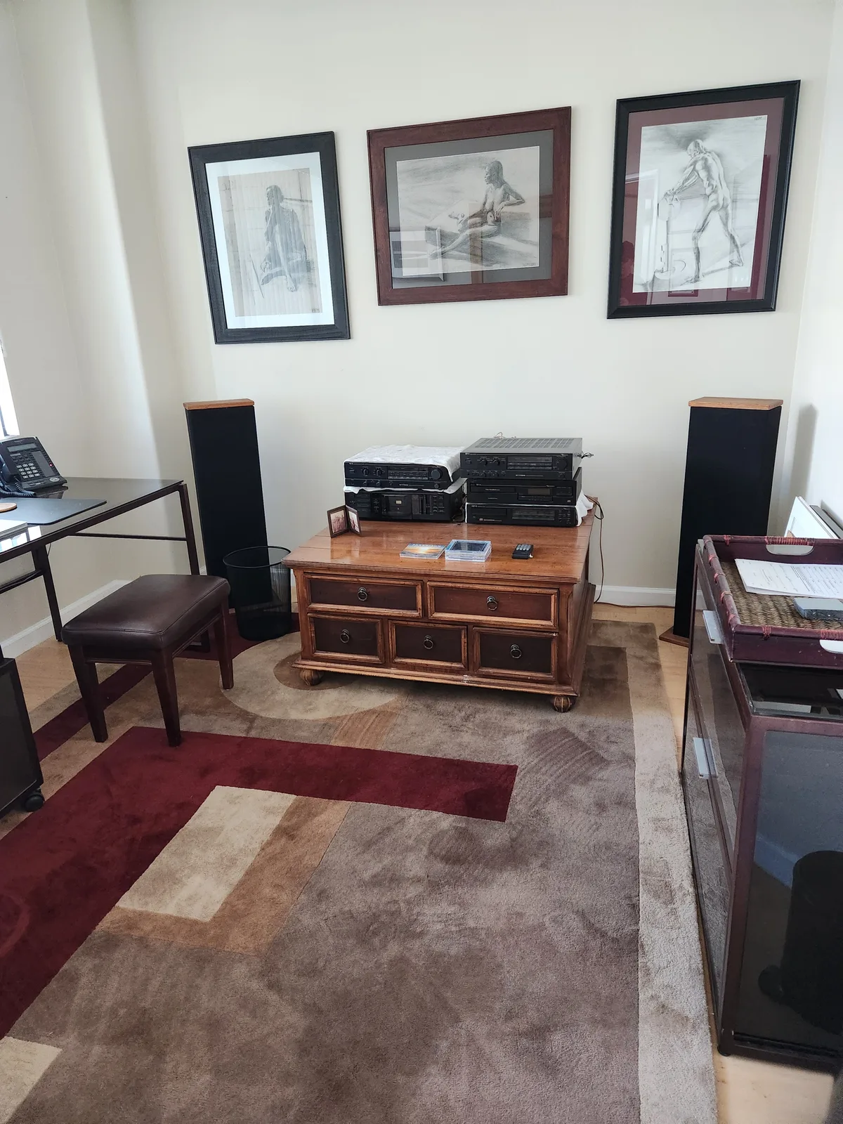 Elegant Office Space with Unique Interior Features, 139 sqm, art exhibition, pop-up rental in Thousand Oaks, interior view