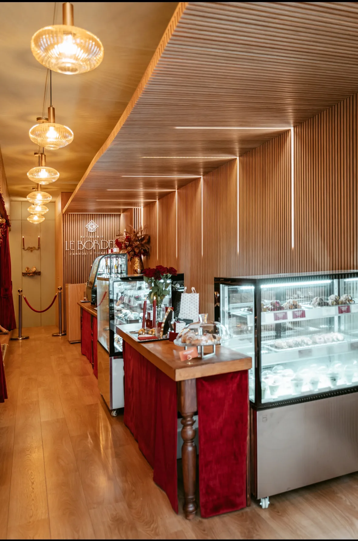 Elegant Patisserie Space for Pop-Up Events, 60 sqm, pop up store in Amsterdam, second interior view