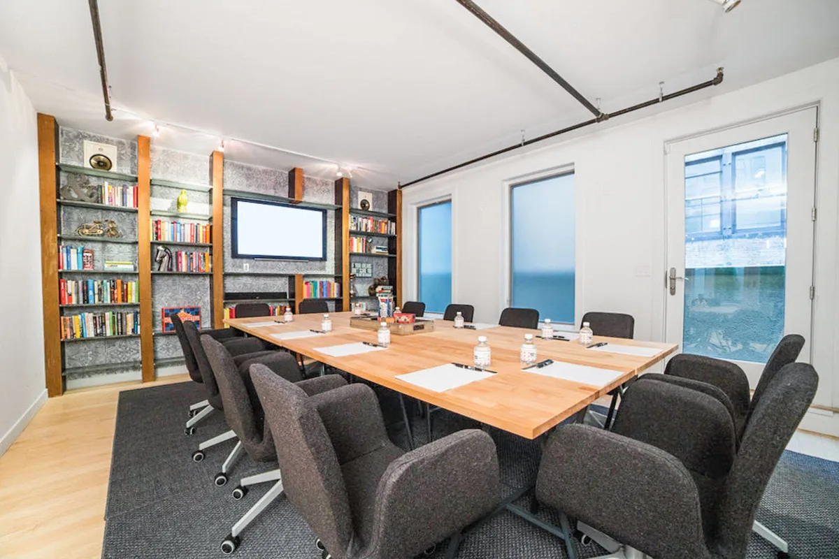 Elegant Penthouse Loft with Rooftop Terrace, 232 sqm, private event, pop-up rental in New York, additional interior view