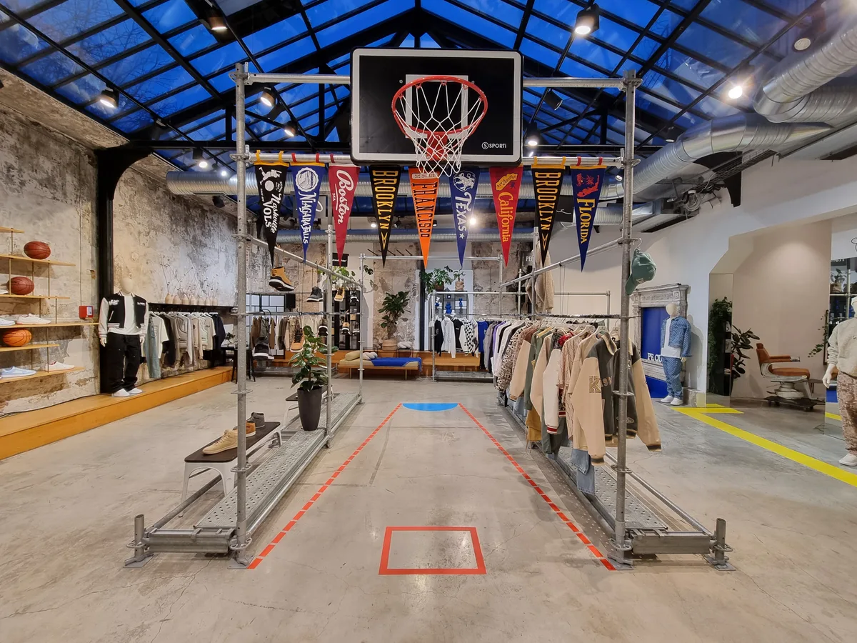 Elegant Pop-Up Space Available in Le Marais — pop-up space in Paris