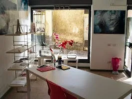 Elegant Pop-Up Space for Events and Retail in Angera — 3