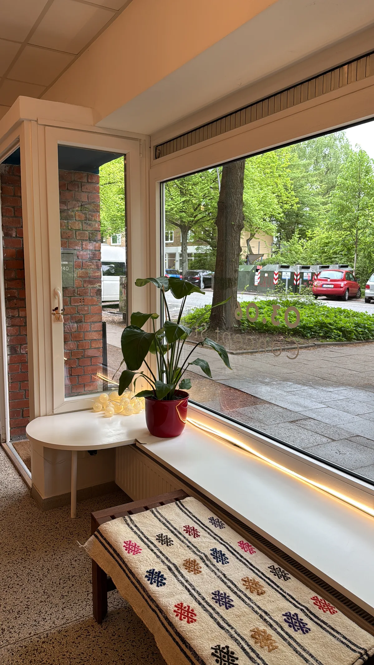 Elegant Pop-Up Store Space in Eppendorf, Hamburg, 32 sqm, pop up store, third interior view