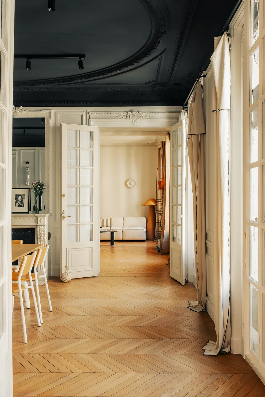 Elegant Reception Apartment in Paris 8th Arrondissement, 150 sqm, photo shoot, pop-up rental, second interior view