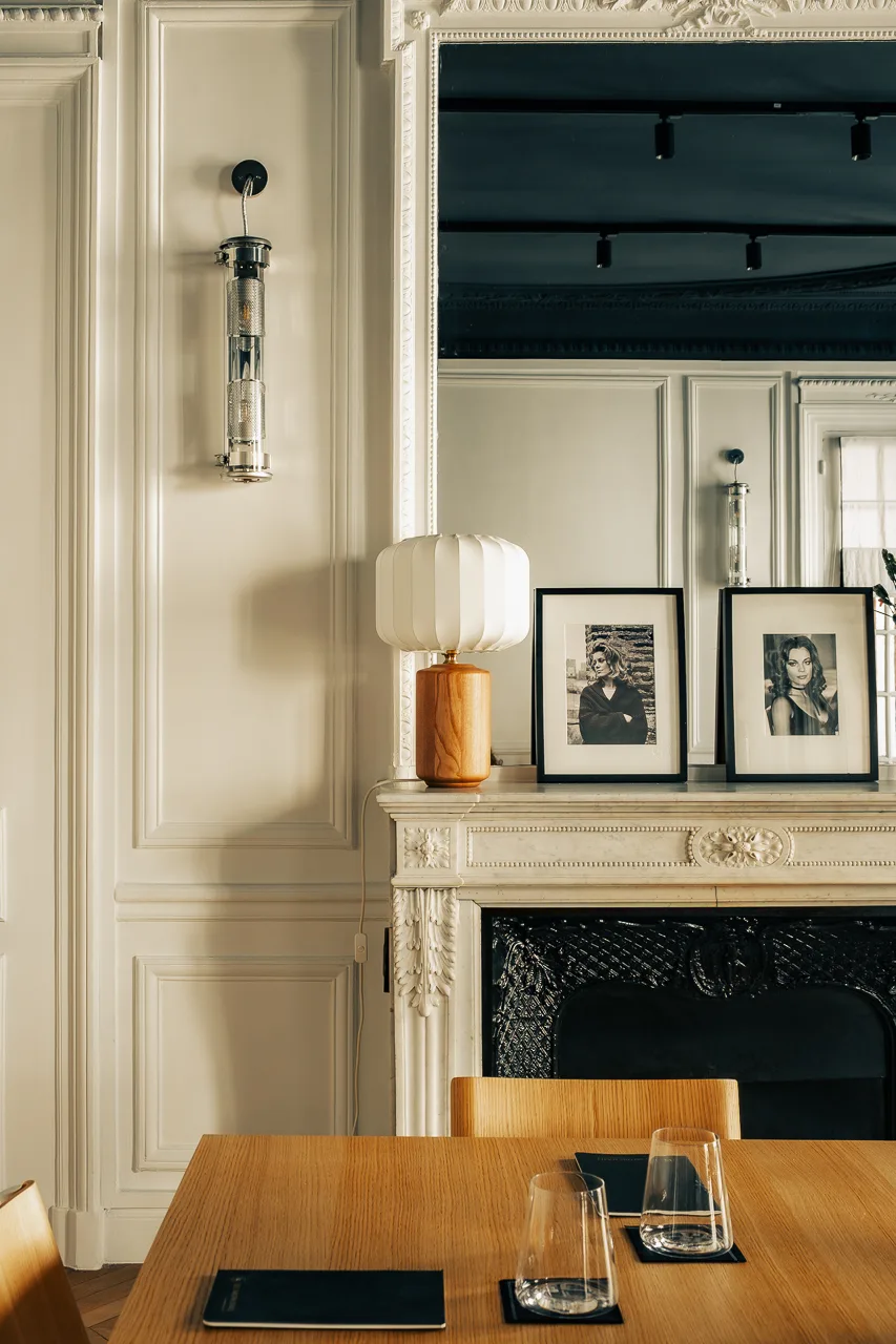 Elegant Reception Apartment in Paris 8th Arrondissement, 150 sqm, photo shoot, pop-up rental, additional interior view