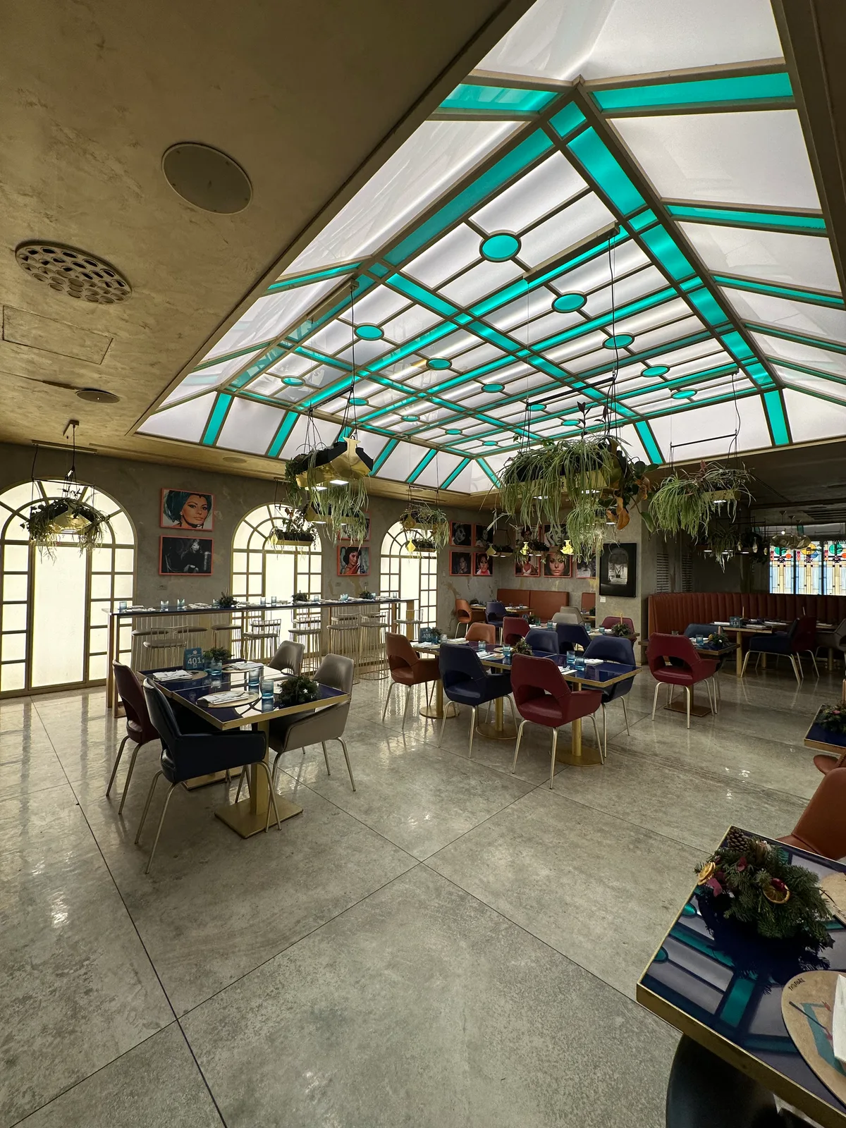 Elegant Restaurant Event Space for Private & Corporate Events, 350 sqm, pop-up rental in Milano