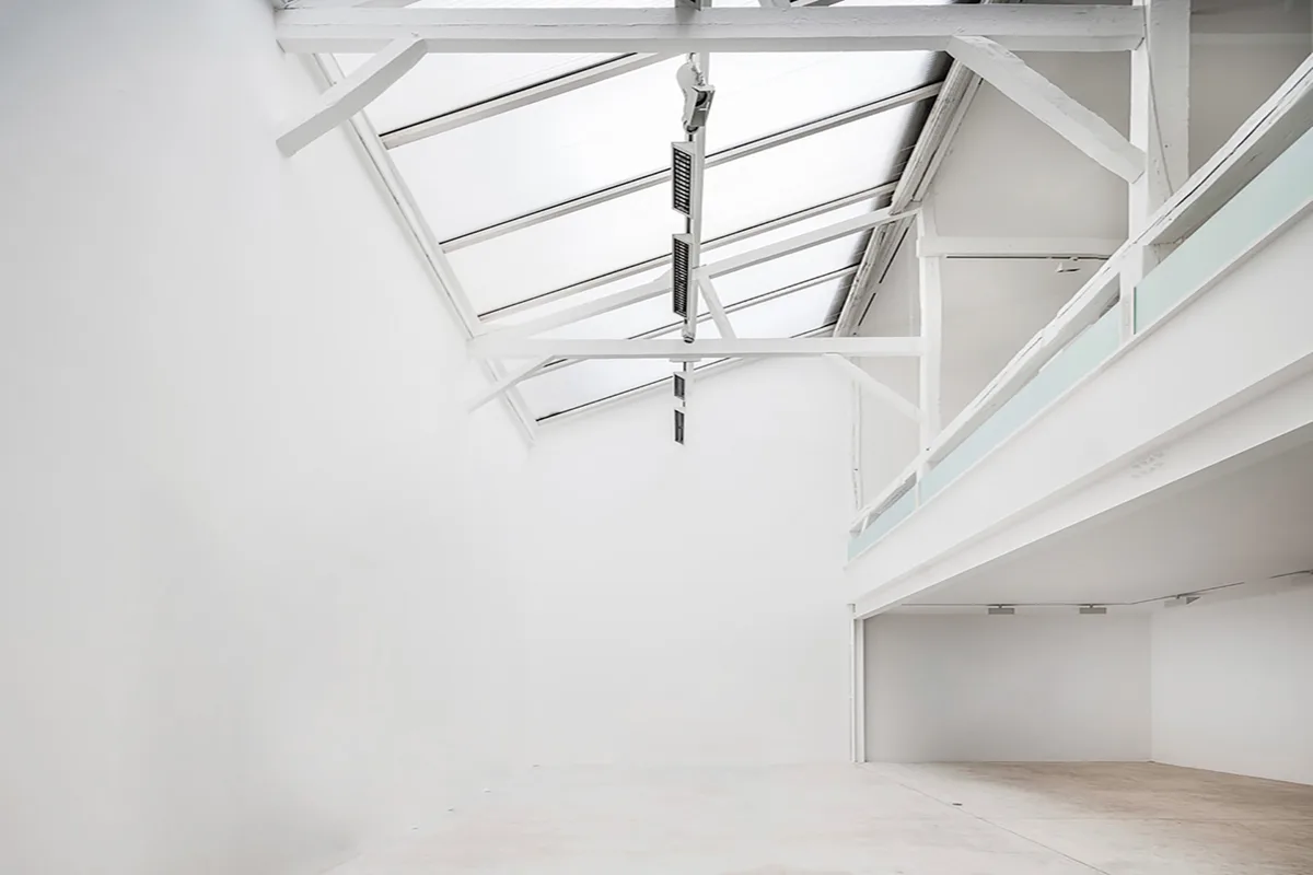 Elegant Showroom Space in Paris, 100 sqm, showroom presentation, pop-up rental