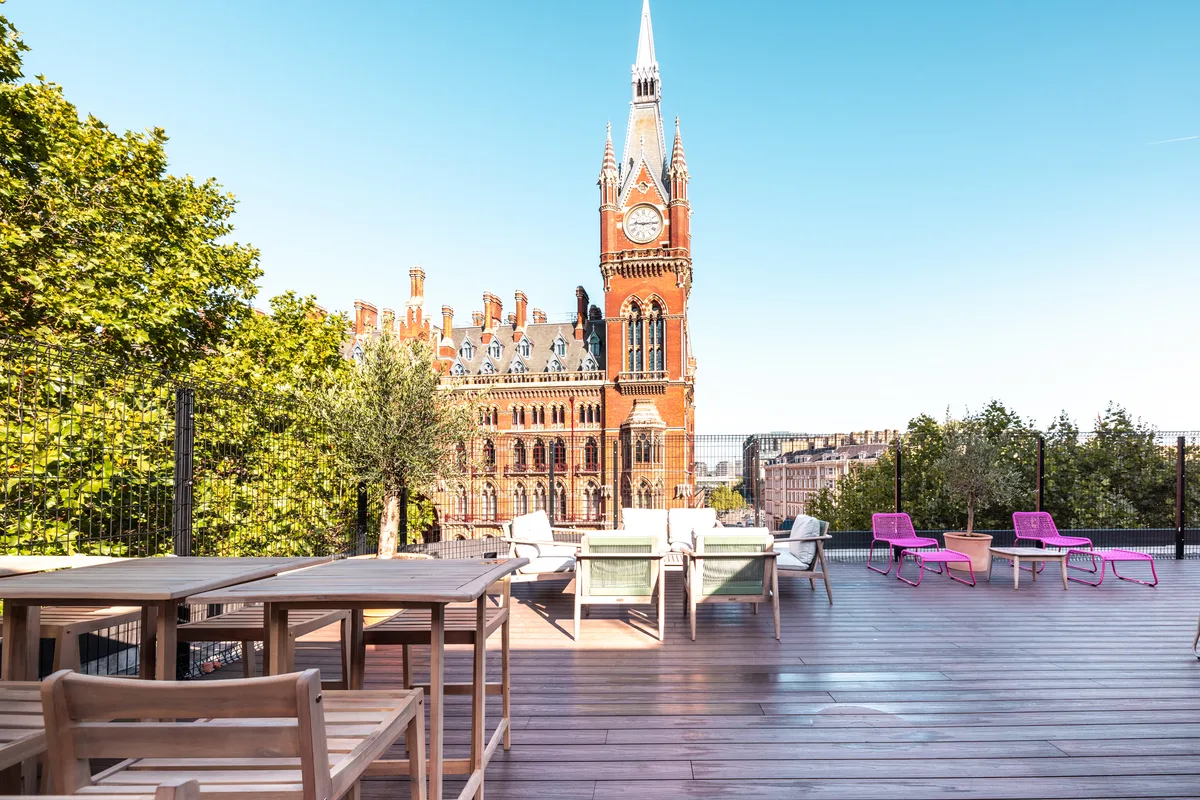 Elevated Rooftop Terrace for Events, 65 sqm, cocktail reception, pop-up rental in Greater London