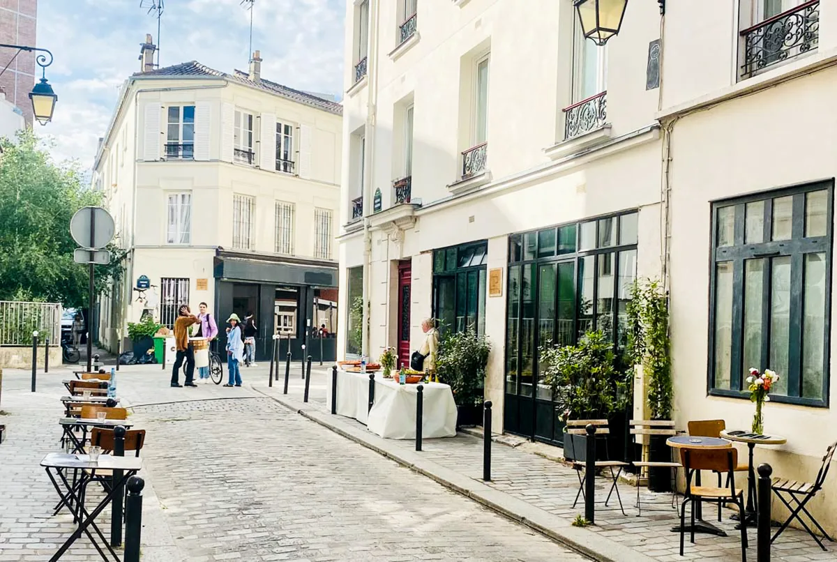 Espace Artistique Multifonctionnel à Paris, 97 sqm, art exhibition, pop-up rental