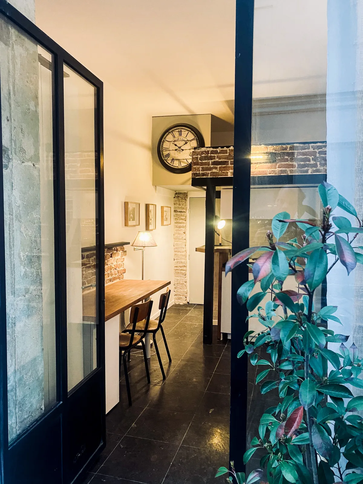Espace Artistique Multifonctionnel à Paris, 97 sqm, art exhibition, pop-up rental, additional interior view