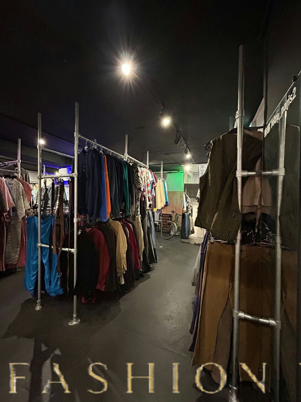 Espace Commercial de 70 m² à Louer près de Châtelet, pop up store in Paris, second interior view