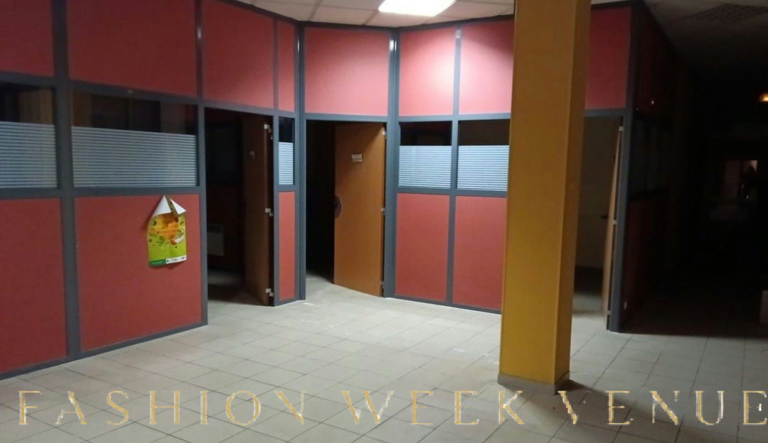 Espace Commercial de Bureau à Valenciennes de 1875 m², retail activation, pop-up rental, interior view