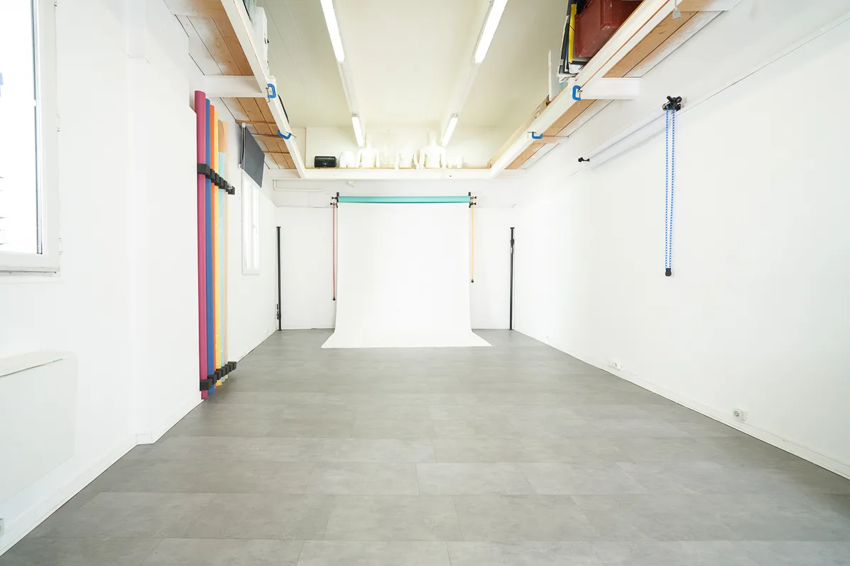Espace Créatif avec Plateau Intérieur et Extérieur, 45 sqm, photo shoot, pop-up rental in Paris