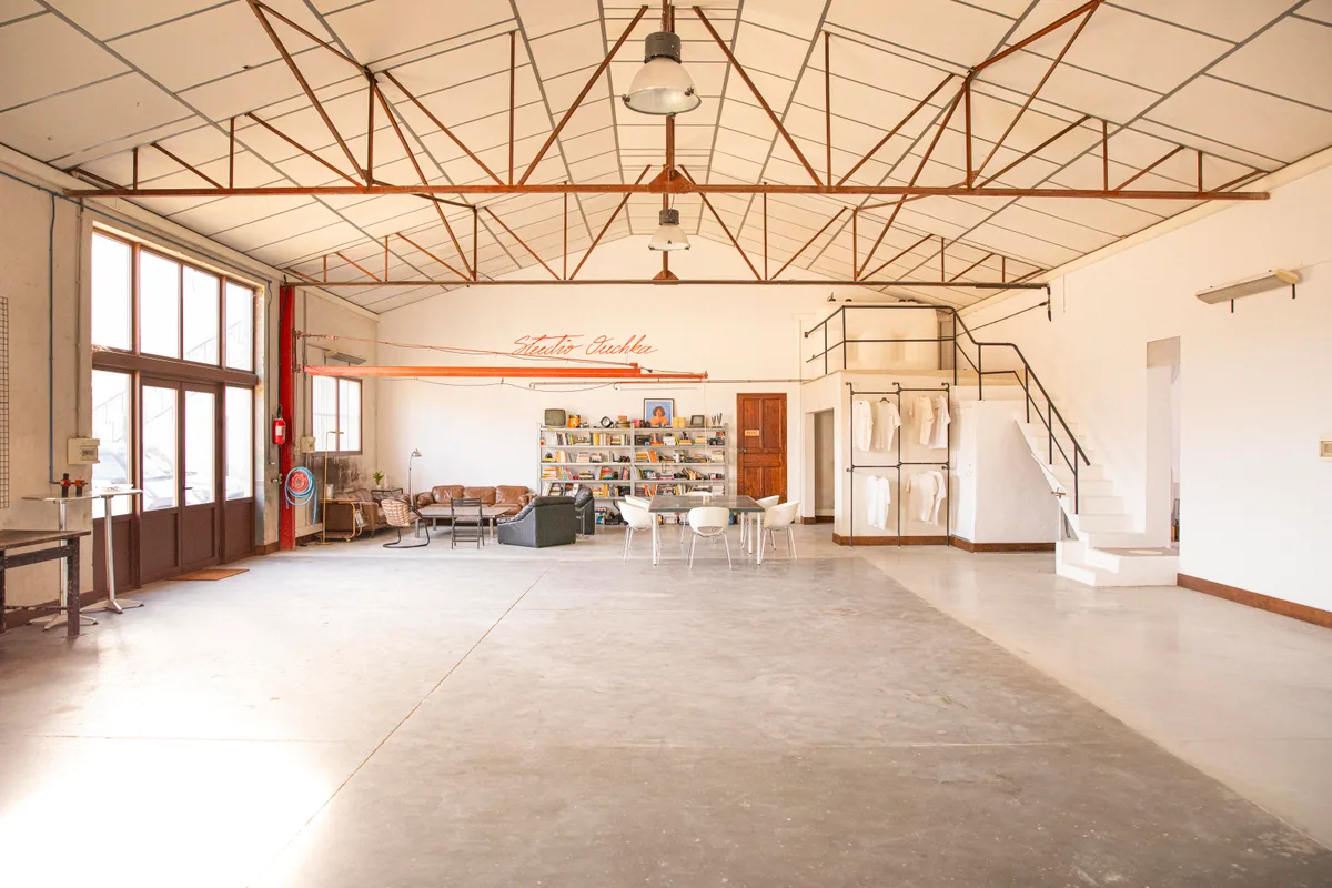 Espace de 300 m² à Louer à Charleval, workshop, pop-up rental