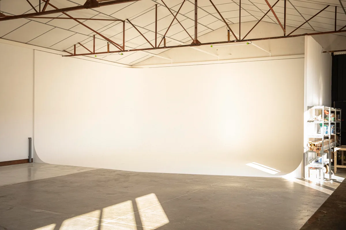 Espace de 300 m² à Louer à Charleval, workshop, pop-up rental, third interior view