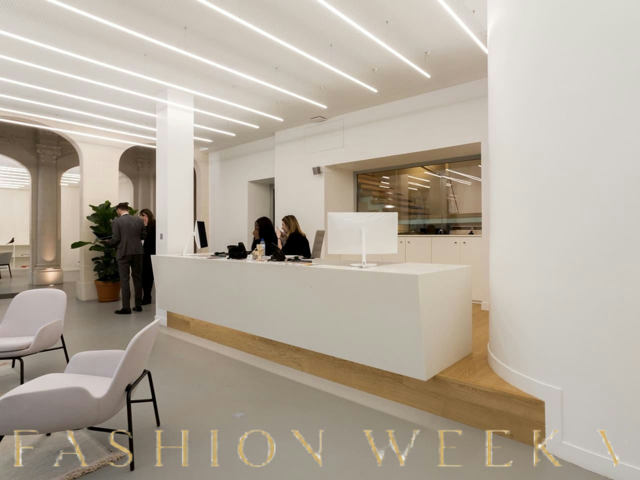 Espace de Coworking dans un Édifice du XIXe Siècle, 1 sqm, retail activation, pop-up rental in Paris, interior view