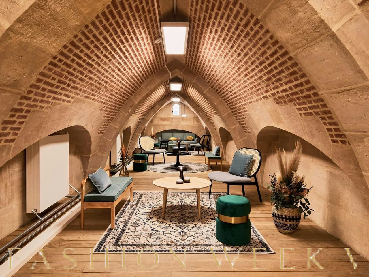 Espace de Coworking Historique à Paris 8, 1 sqm, networking event, pop-up rental