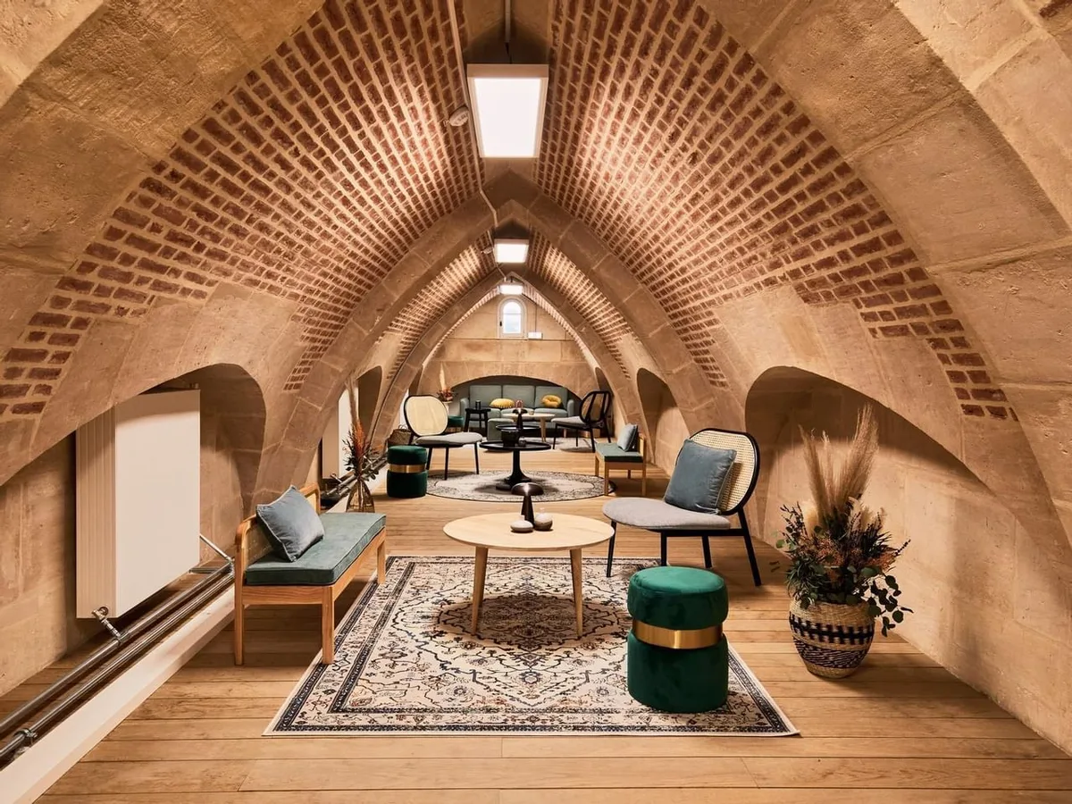 Espace de Coworking Historique à Paris 8, 1 sqm, networking event, pop-up rental