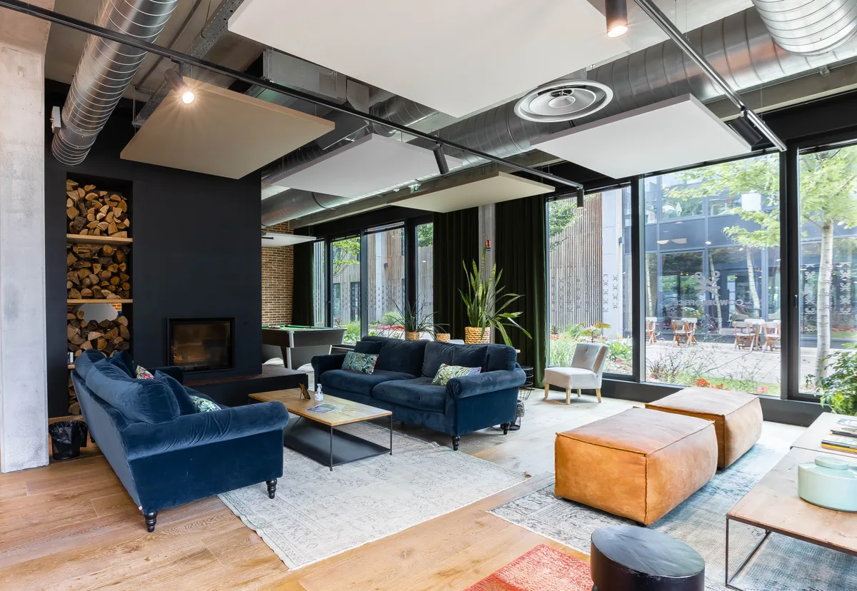 Espace de travail à Lesquin, 2497 sqm, showroom presentation, pop-up rental, interior view