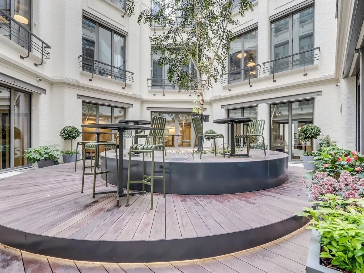 Espace de Travail Inspirant dans le VIIIe Arrondissement, 1 sqm, networking event, pop-up rental in Paris, second interior v…