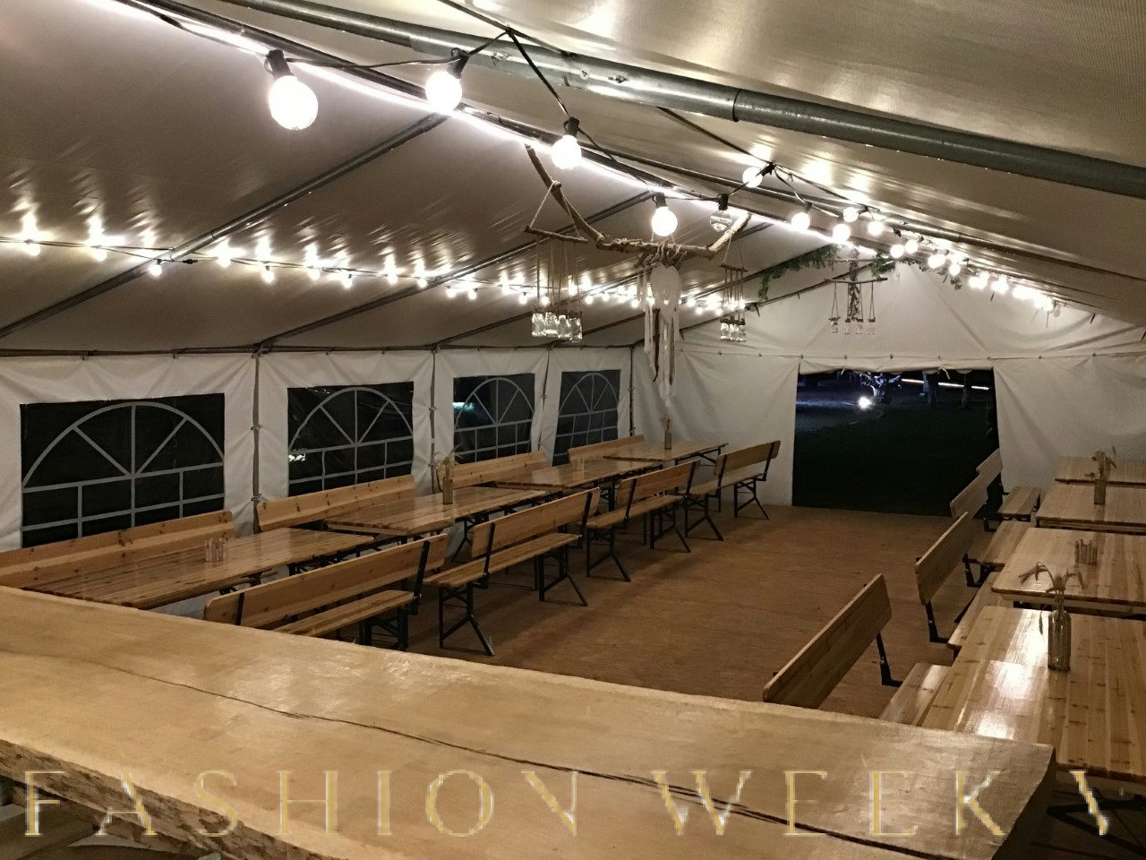 Espace en bordure de rivière avec chapiteau, 2000 sqm, private event, pop-up rental in Lens-Lestang, interior view