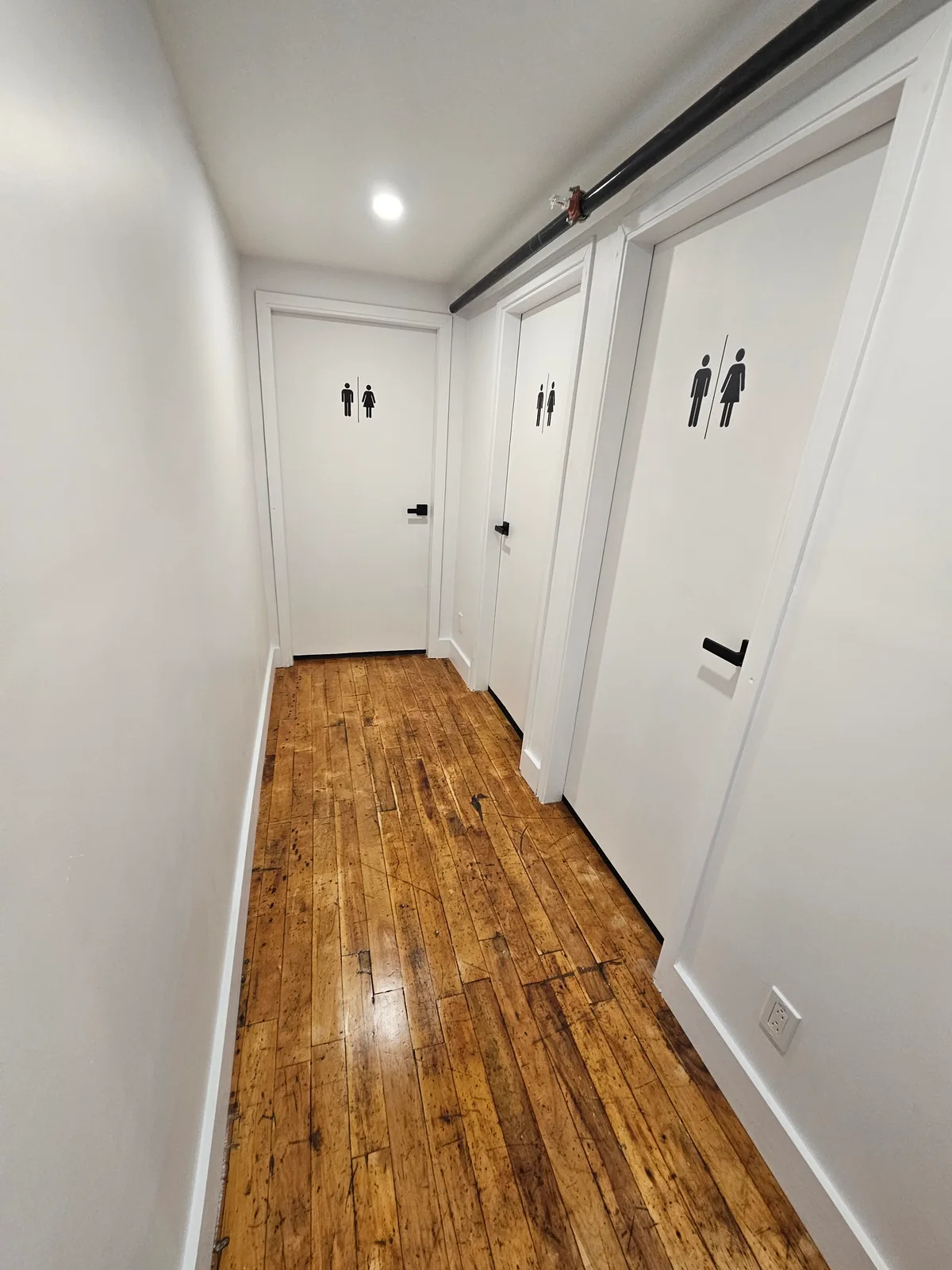Espace Multifonctionnel au Bord du Canal Lachine, 167 sqm, workshop, pop-up rental in Montréal, second interior view
