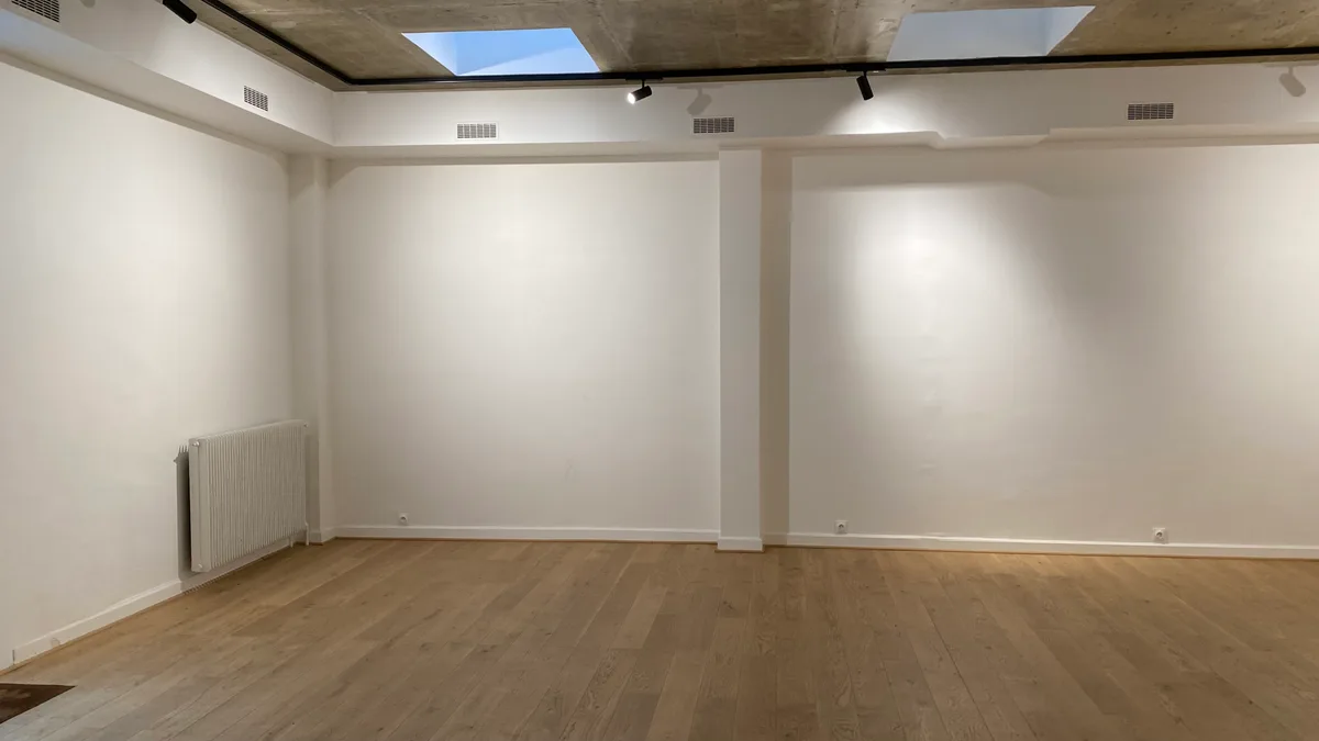 Espace polyvalent au cœur du 7e arrondissement de Paris, 100 sqm, art exhibition, pop-up rental, interior view