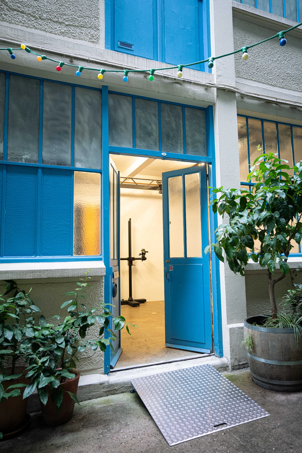 Espace polyvalent de 60 m² pour événements, photo shoot, pop-up rental in Paris, second interior view