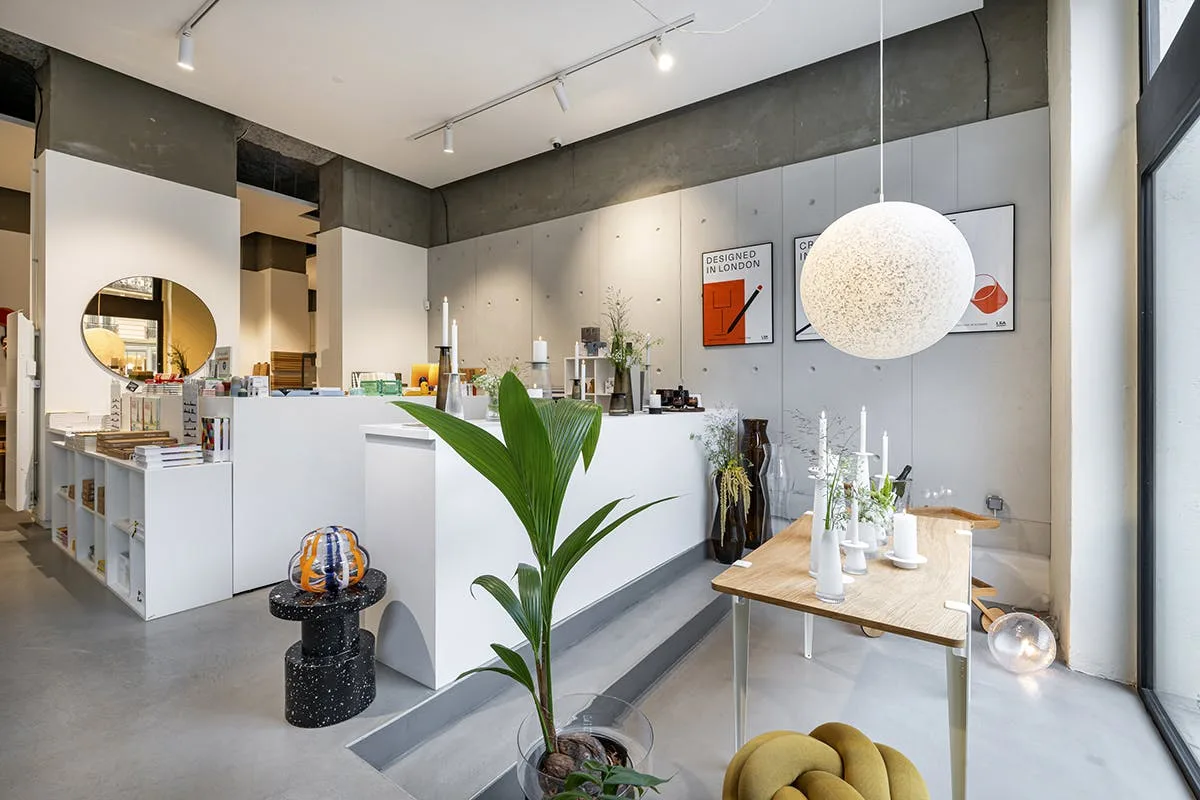 Event and Retail Space on Rue Soufflot, Paris — 2