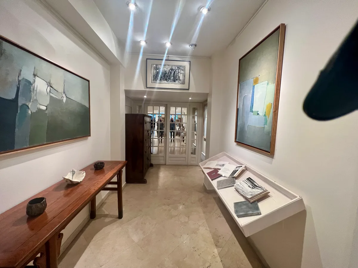 Exceptional Commercial Space with Independent Studio, 85 sqm, pop up store in Paris, third interior view