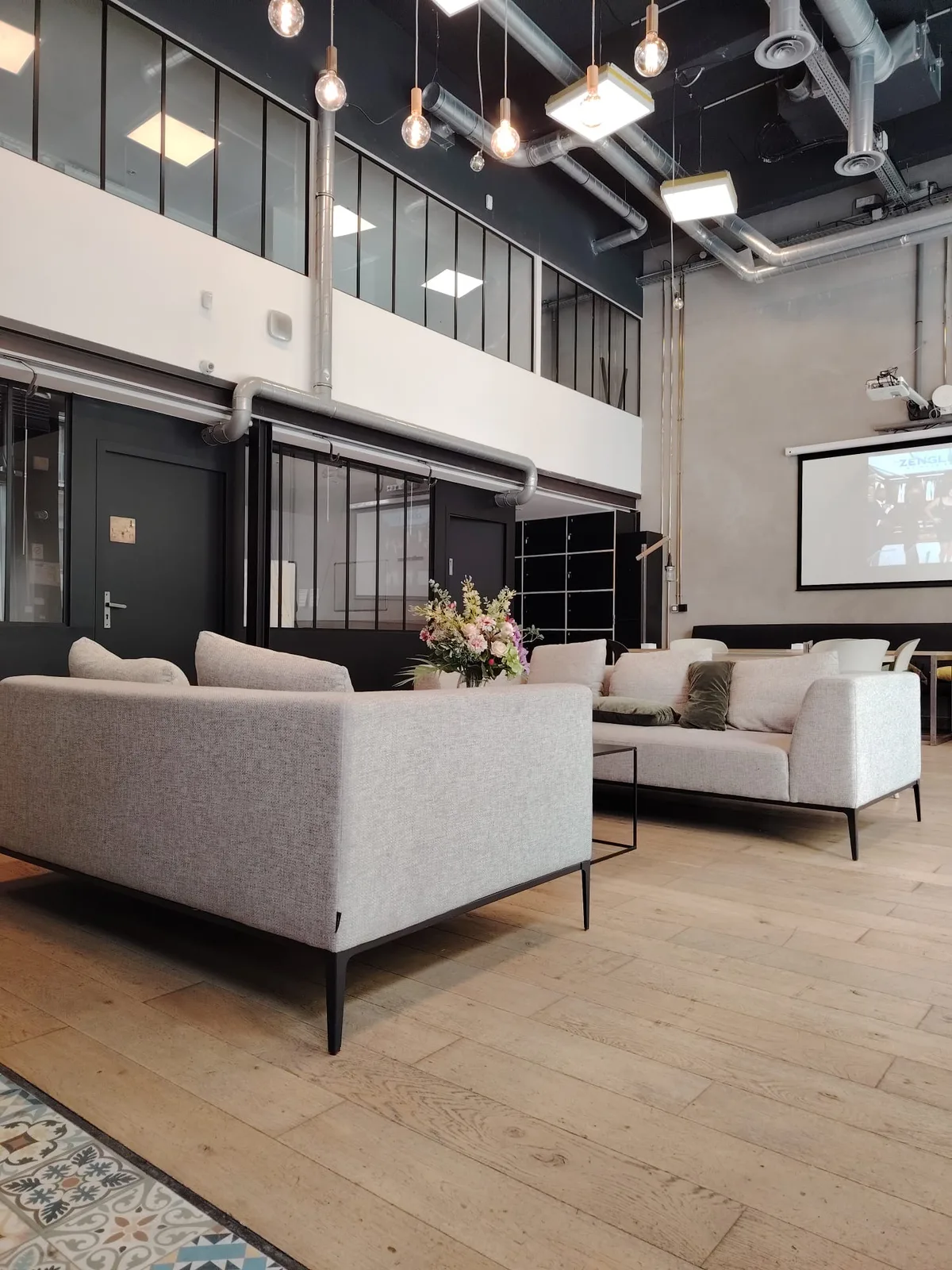 Exceptional Event Space with Versatile Layout